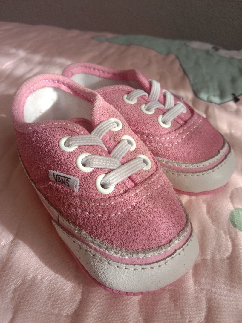 Newborn cheap baby vans