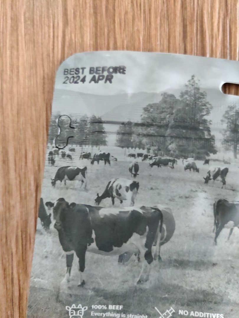 Veal brisket expiry 04/24 Tu meke friend natural dog treats, Pet