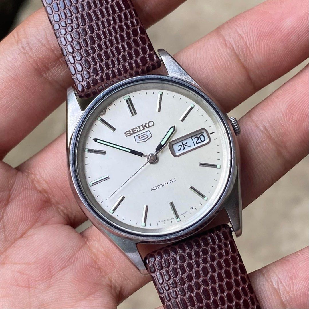 Vintage JDM Seiko 5 6309-8900 Day And Date Wristwatch, Men's Fashion,  Watches & Accessories, Watches on Carousell