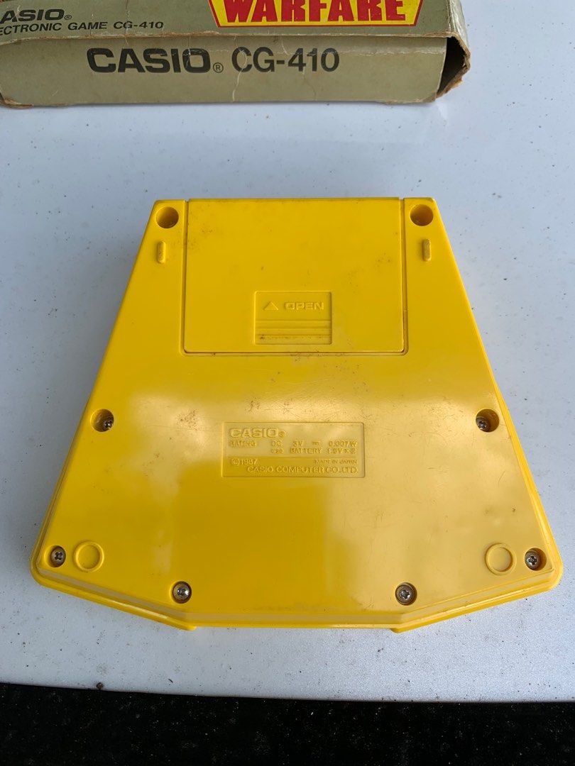 Vintage Retro Rare Casio CG 410 Guerilla Warfare Game Vintage