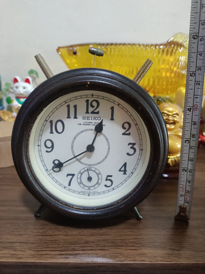 Vintage Seiko Solid Wood Alarm Clock no bells quartz japan Not Citizen