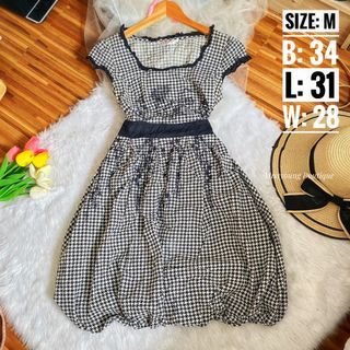 Women’s dress preloved