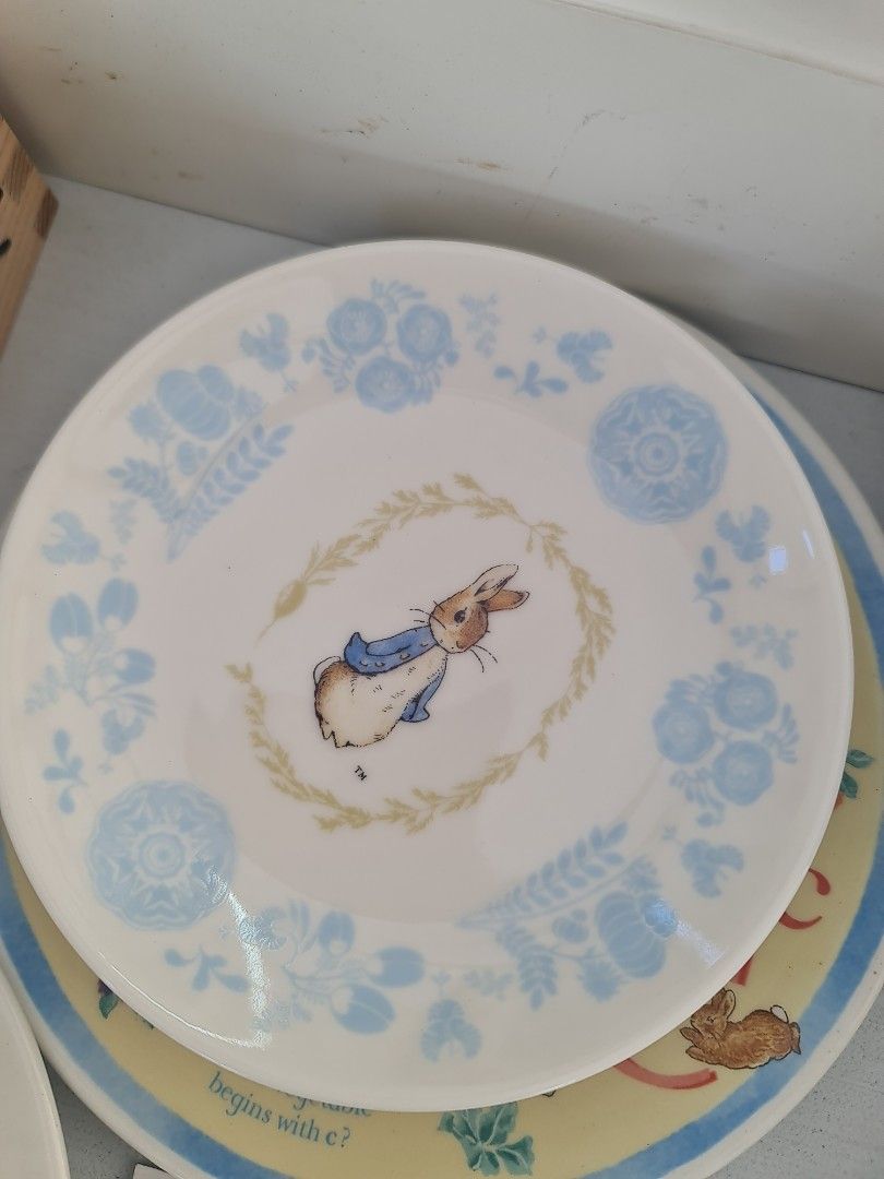 YAMAKA PETER RABBIT COLLECTION (Category: Dinnerware & Cutlery) located in Rizal. Submitted by missytin (Listing ID 1221351570, Image 3). Description: SALE!!!! set of 5 collector's item.