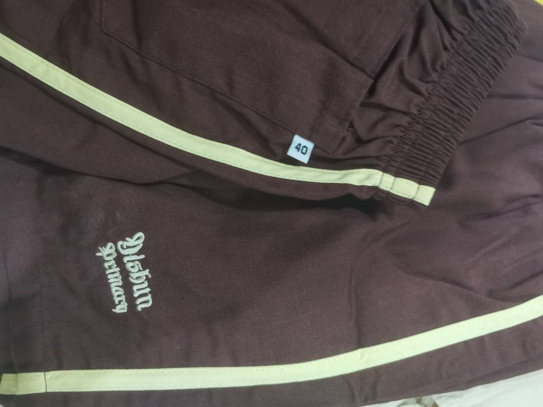 yishun_primary_school_uniform_1679154127_cb4f3267_progressive.jpg