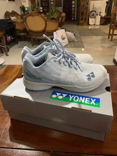 Yonex Power Cushion Aerus Z Wide