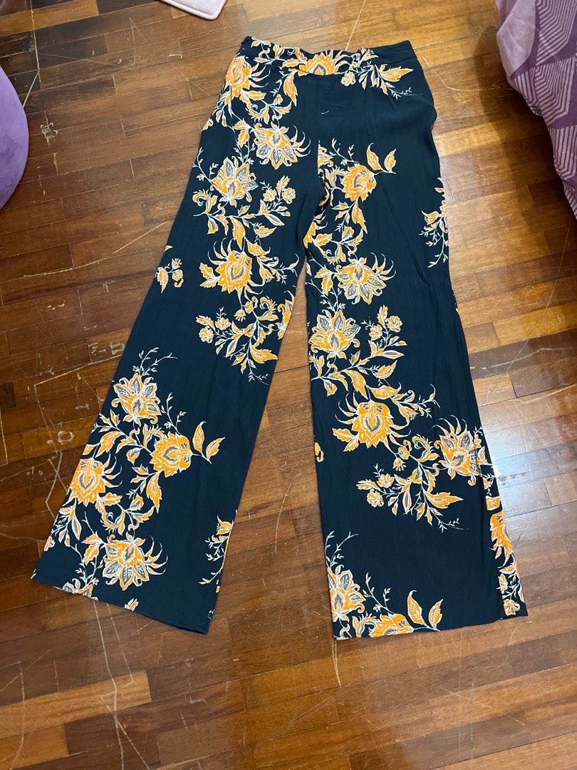 Zara palazo, Women's Fashion, Bottoms, Other Bottoms on Carousell