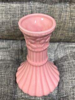 粉紅花瓶