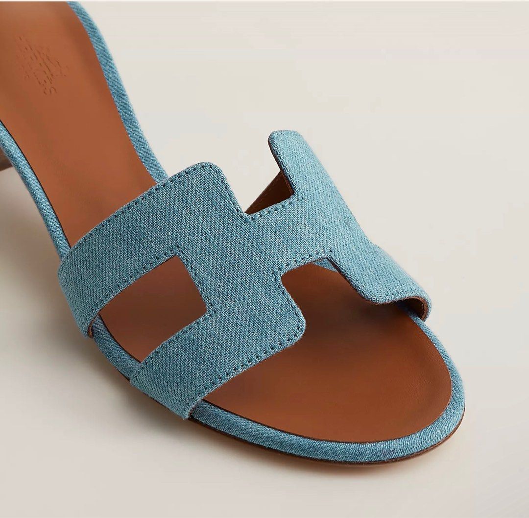 超難買size 37 Hermes Denim 牛仔涼鞋Oasis Sandal, 女裝, 鞋, 涼鞋- Carousell