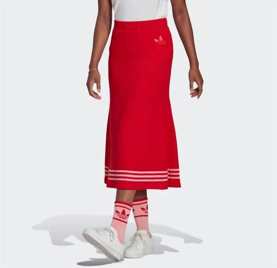 Adicolor adidas skirt, Women's Fashion, Bottoms, Skirts on Carousell
