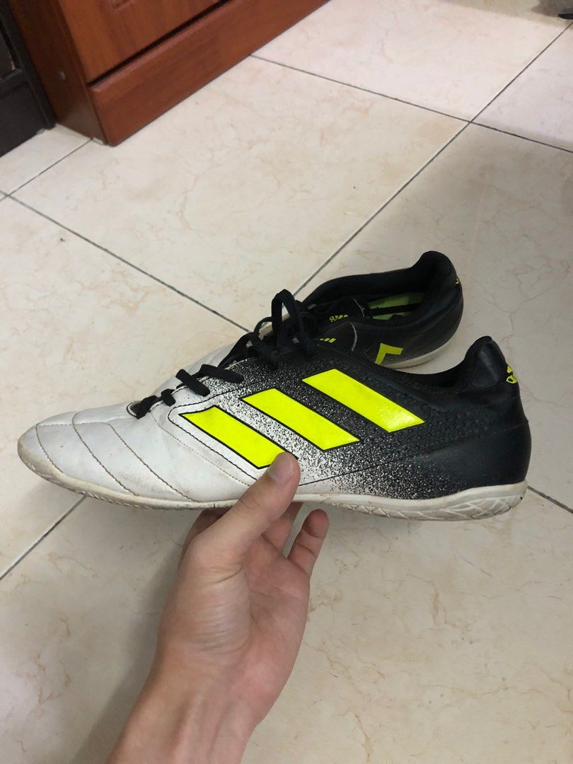 Kasut futsal adidas ace 2025
