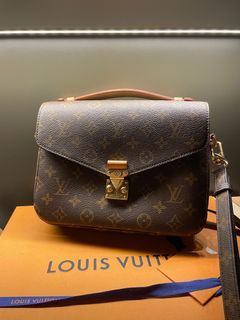 Louis Vuitton Pochette Metis Mini Epi Monogram Reverse 20*16*4cm