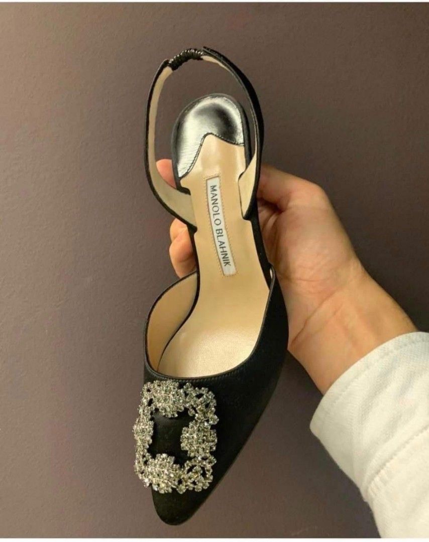Gold manolo cheap blahnik shoes