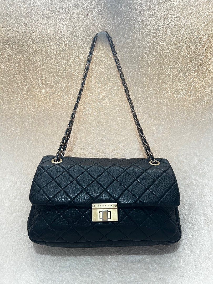 Authentic Sisley Quilted Chain Bag brand new condition Women s Fashion Bags Wallets Cross body Bags on Carousell