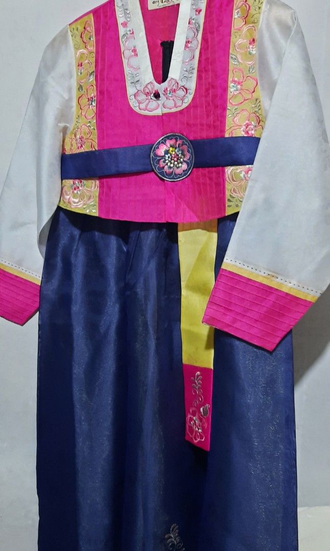 Detail online baju hanbok