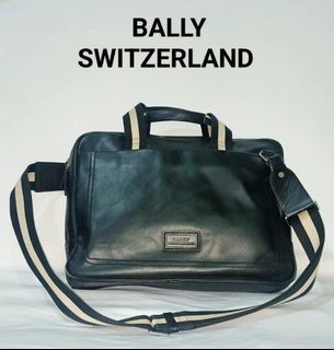 BALLY of Switzerland Messenger Leather Bag