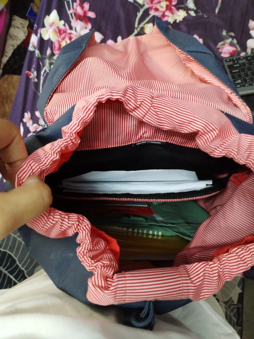 Harga cheap beg herschel