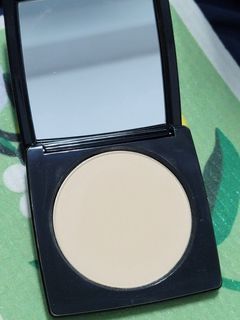 近全新芭比布朗波朗Bobbi Brown 羽柔蜜粉餅升級版#Pale Yellow