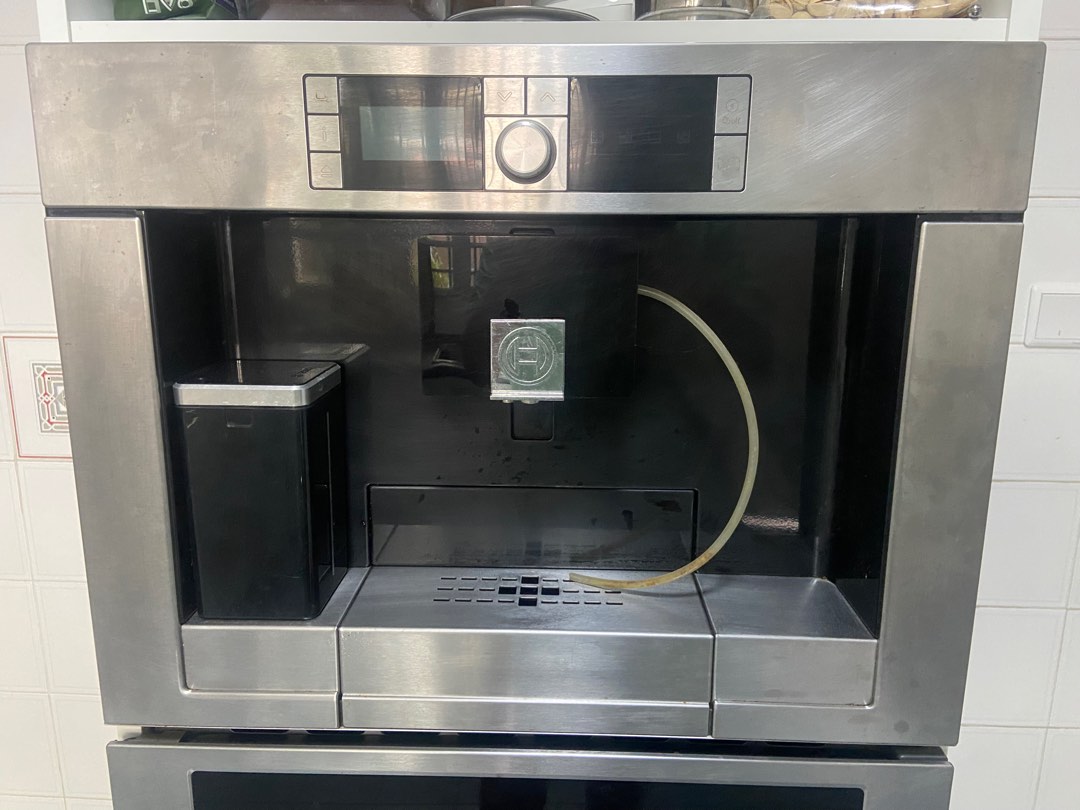Bosch built in coffee machine, TV & Home Appliances, Kitchen Appliances, Coffee Machines