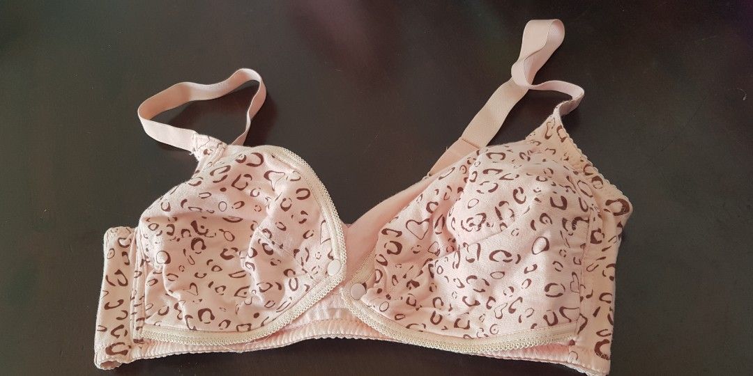 Breastfeeding bra, Women's Fashion, Maternity wear on Carousell