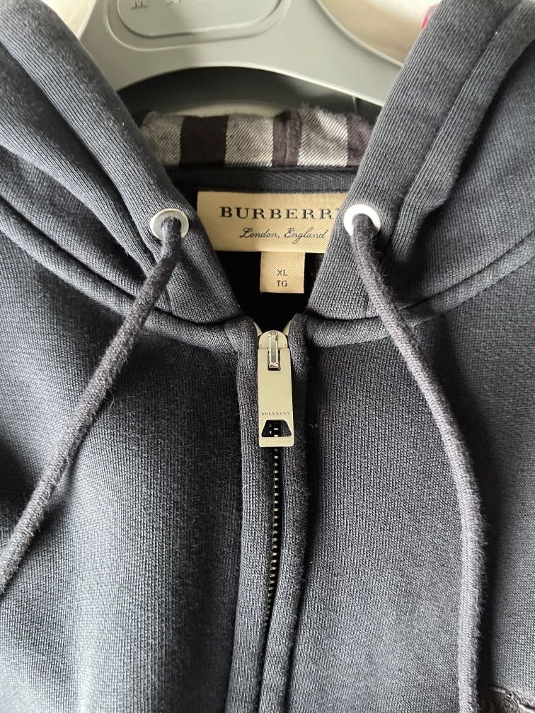 Burberry hoodie silver outlet