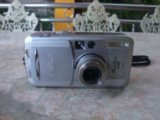 Canon Powershot S45 4.0 Megapixels Digital Camera ( Tested Before Ship Out )