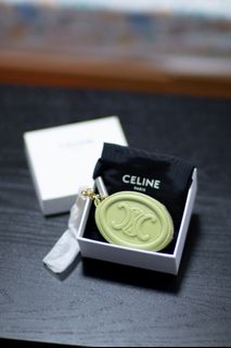 （分類：）位於 。 由 taalliier 提交（商品編號 1221650178，圖片 1）。簡介： 。