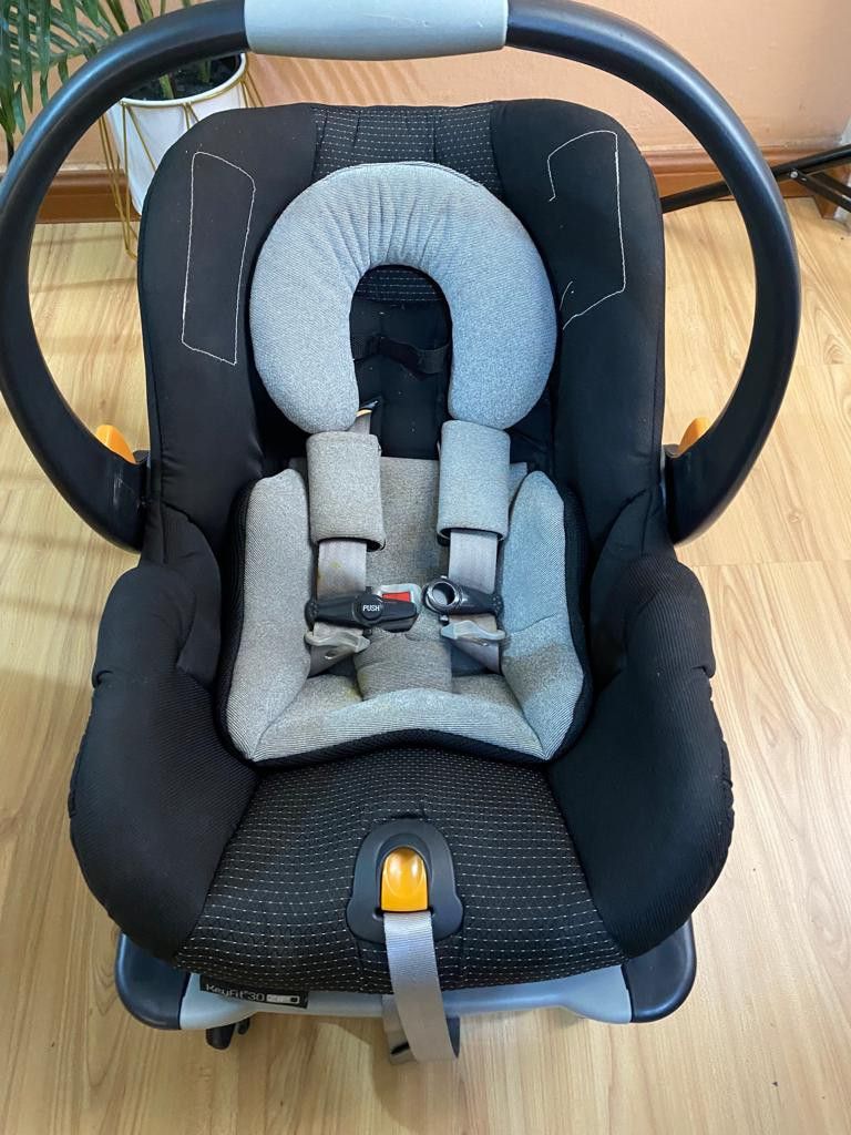 CHICCO key fit 30 zip compatible car seat comes carrier for