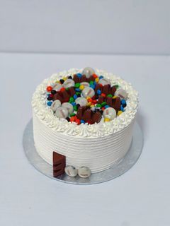 Chocolate loaded cake