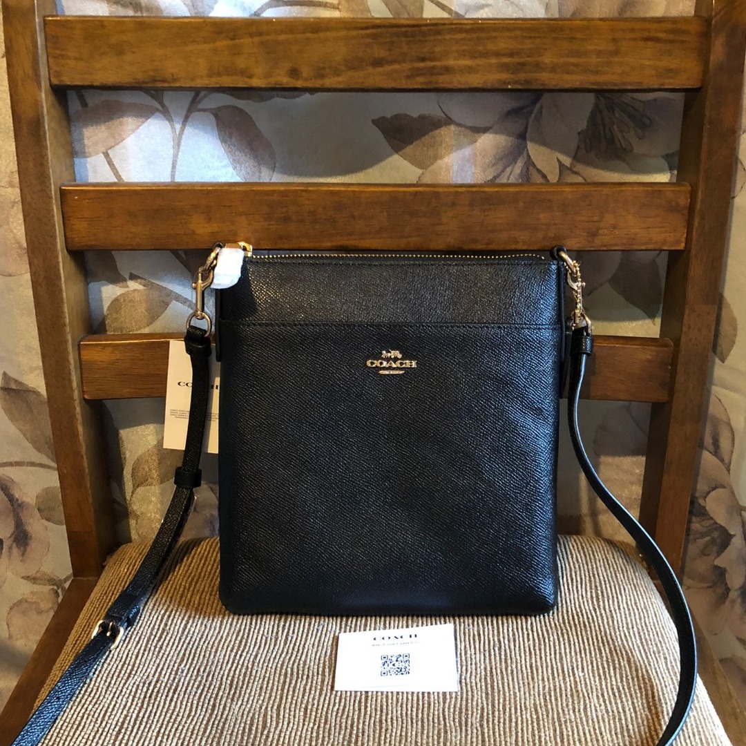 Coach Kitt crossgrain leather crossbody bag, Luxury, Bags & Wallets on