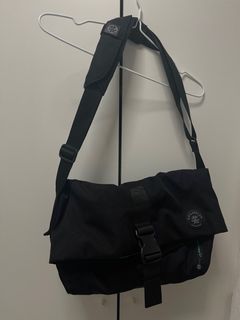 (Category: ) located in . Submitted by luxstore (Listing ID 1221514639, Image 1). Description: .