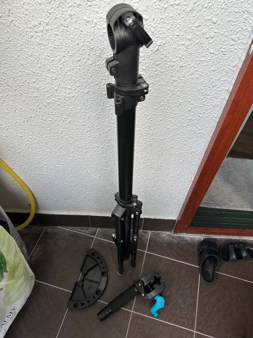 Decathlon 500 Bike Workstand Sports Equipment Bicycles Parts Bicycles on Carousell