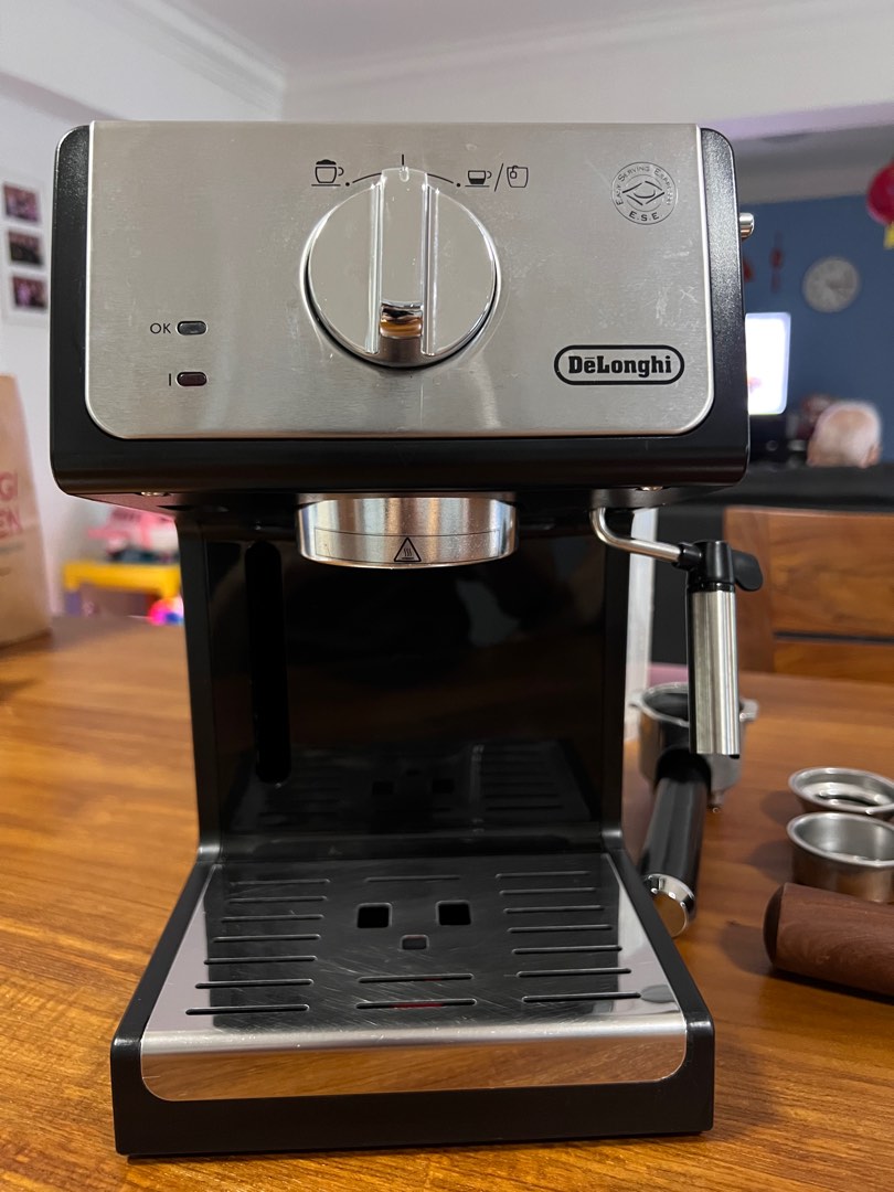 Delonghi Espresso Coffee Machine ECP33.21 Pump (with accessories), TV