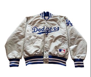 (Category: ) located in . Submitted by Store_04 (Listing ID 1221615663, Image 1). Description: .