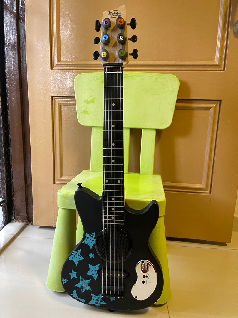 First act discovery electric guitar with speaker on sale
