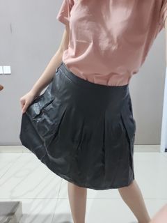 FLASH SALE Black Leather Skirt