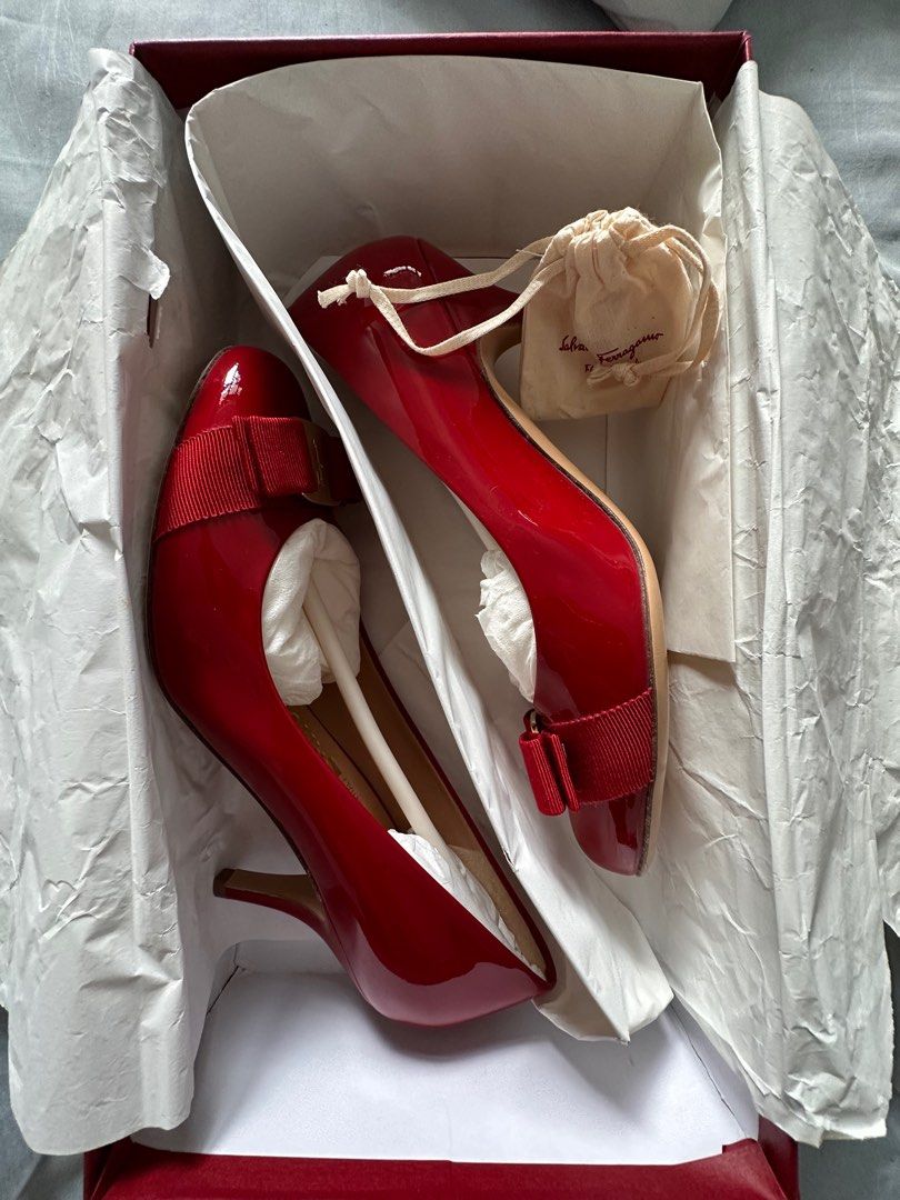 Worn heels 2024 for sale