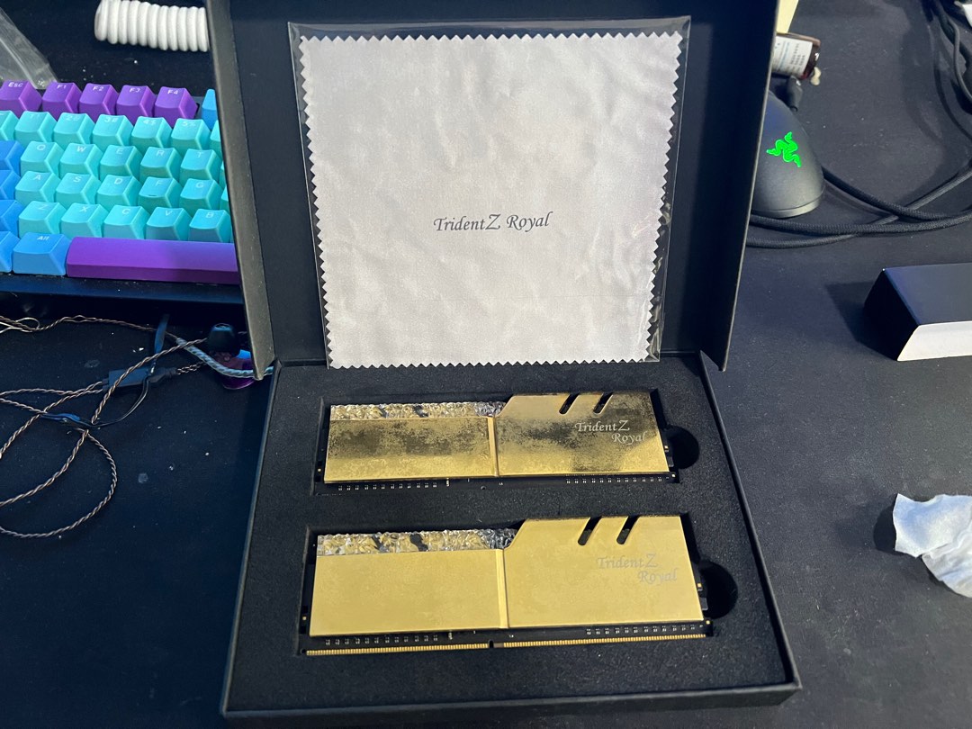 GSKILL Trident Z Royal Gold DDR4 16GB (2x8GB) 3200MHZ, Computers & Tech ...