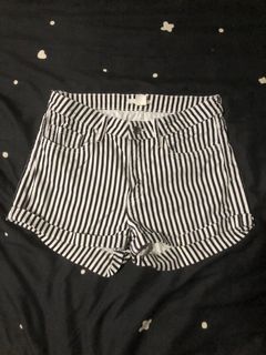 (Category: ) located in . Submitted by joella_12 (Listing ID 1221603847, Image 1). Description: .