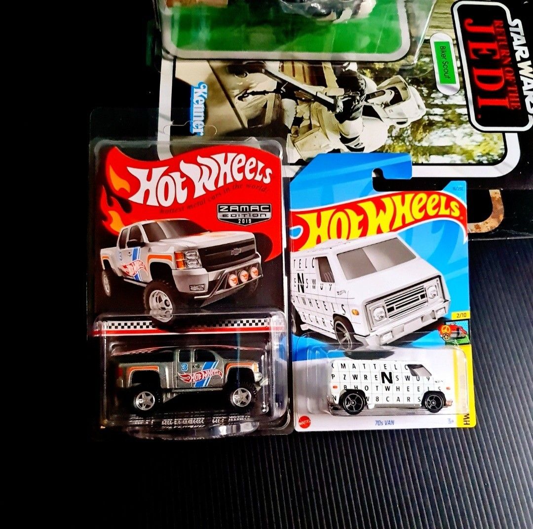 HOT WHEELS CHEVY Silverado Off Road Rlc Zamac Fyh03 Collector Edition