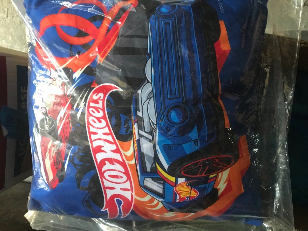 Hot wheels discount pillow