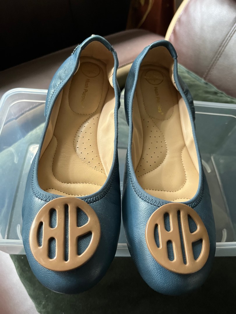 flat shoes hush puppies