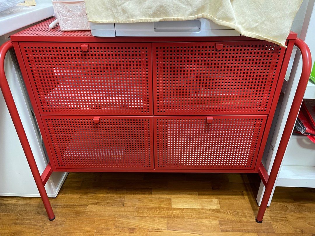 Nikkeby 4 deals drawer dresser