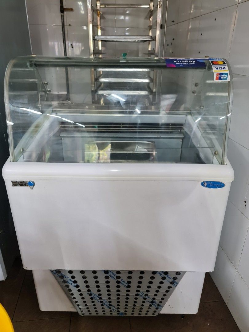 Italian brand gelato freezer, TV & Home Appliances, Kitchen Appliances