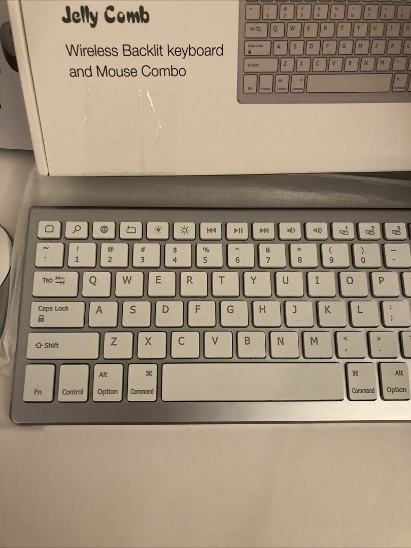 Jelly Comb Wireless Backlit Keyboard And Mouse Combo IWGLJTZ01 (Rose Gold), Computers & Tech