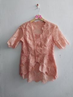 Kebaya Wanita Peach Brukat All Size LD 86