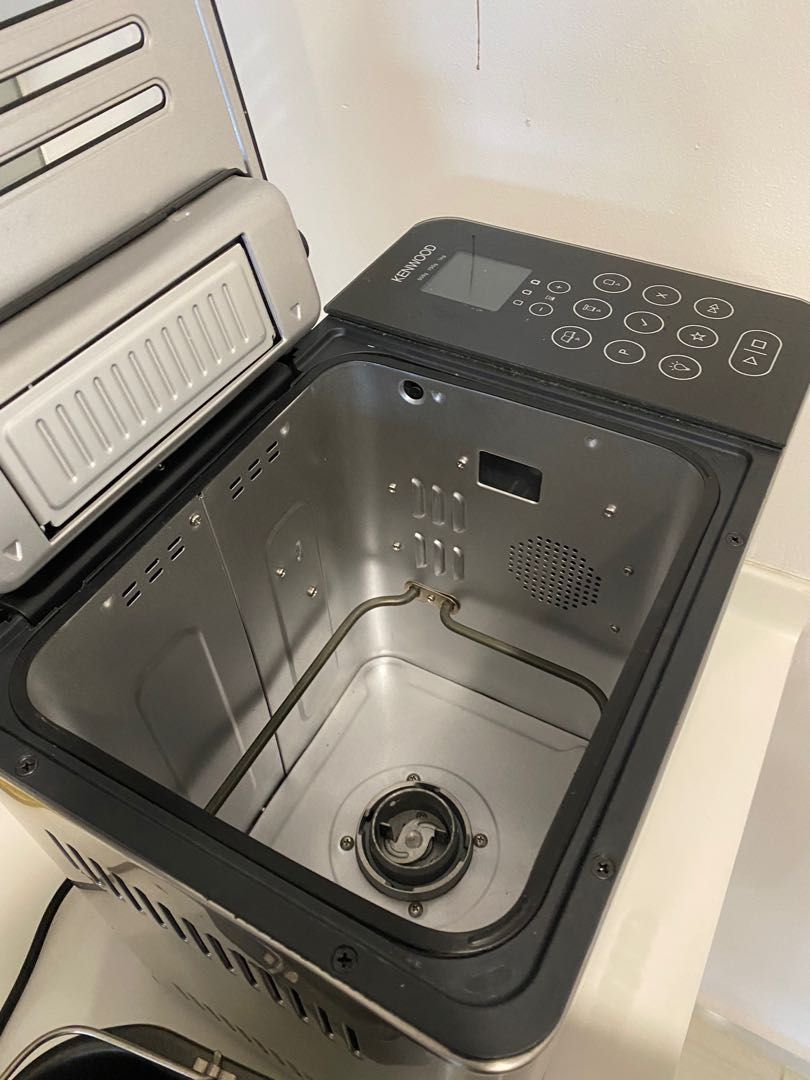 Kenwood bread maker BM450, TV & Home Appliances, Kitchen Appliances