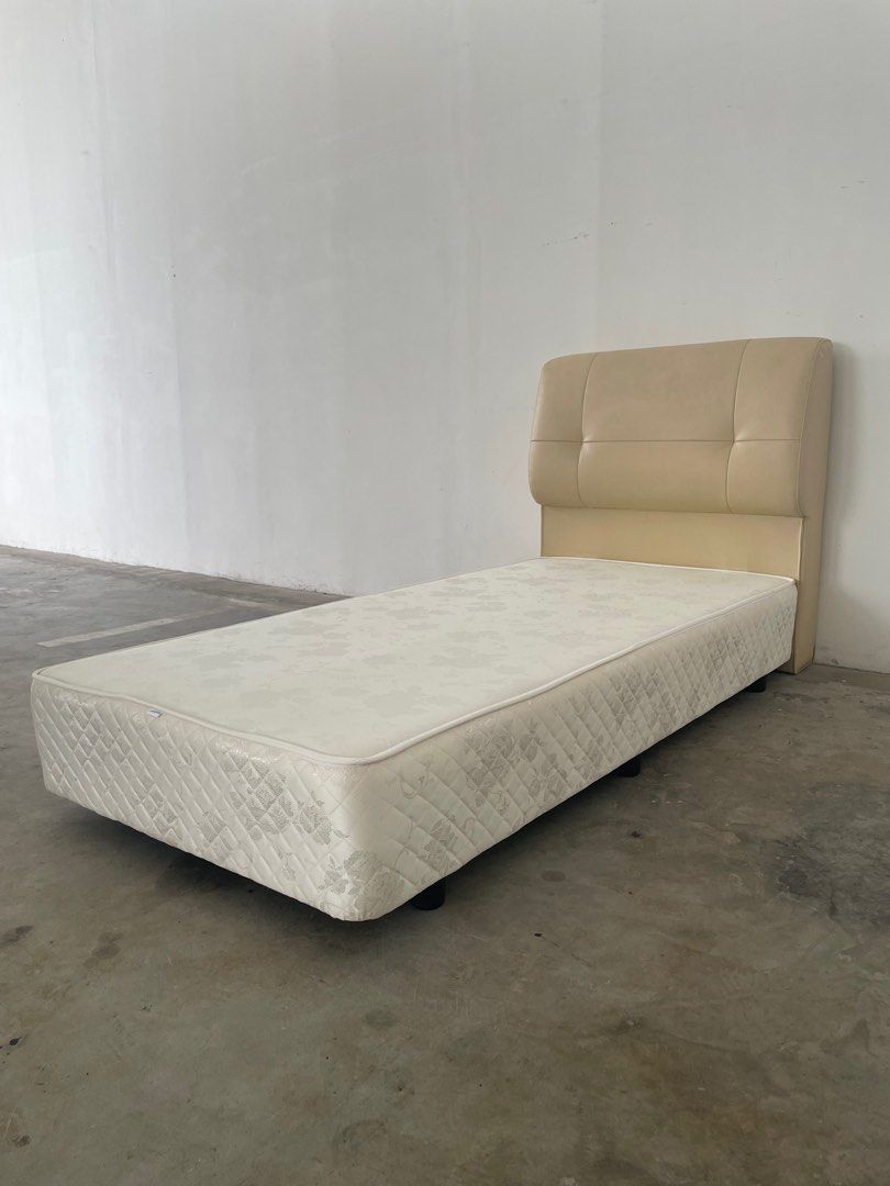 King koil single bed frame, Furniture & Home Living, Furniture, Bed