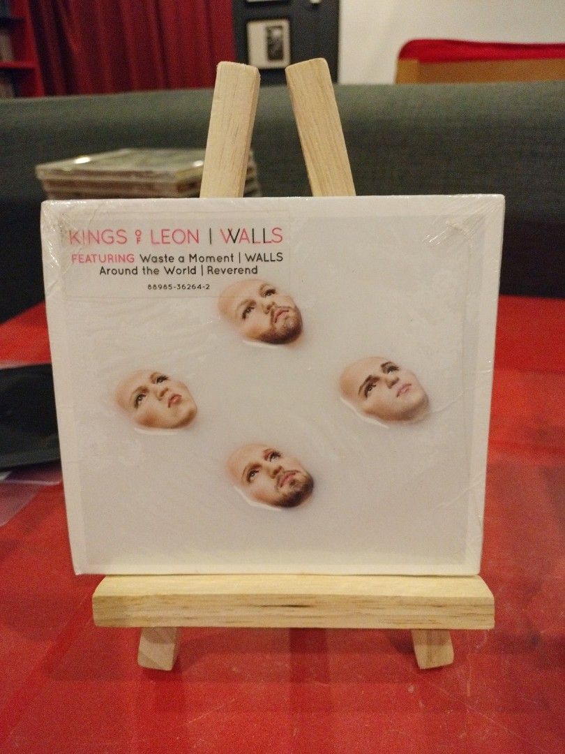 Kings of Leon Walls original CD, Hobbies & Toys, Music & Media, CDs