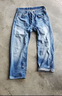 Levis bE