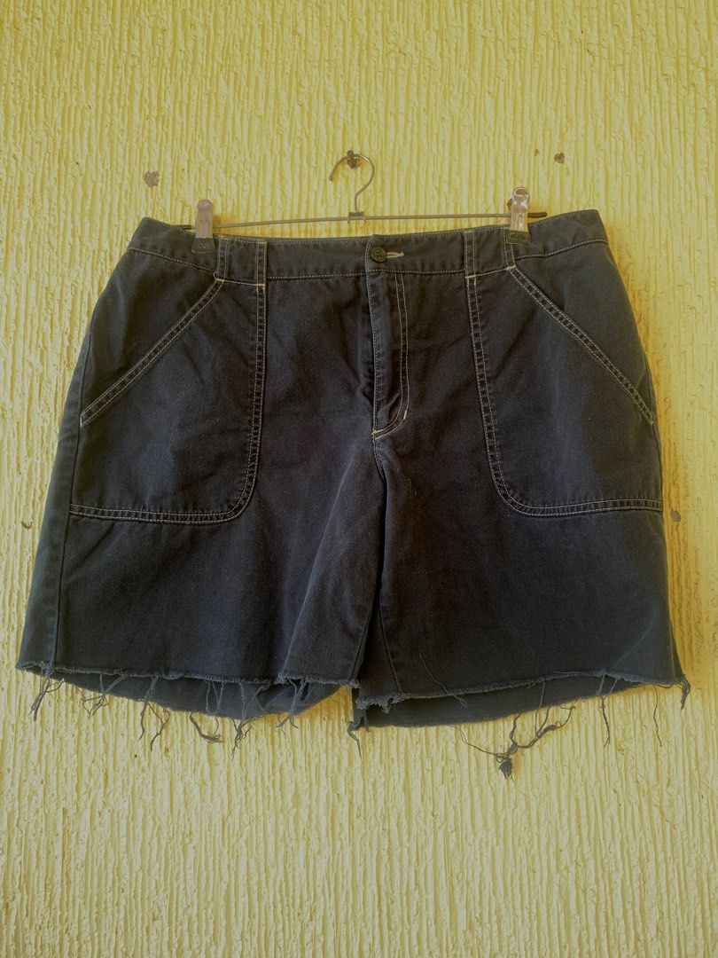 Liz claiborne shorts plus size store